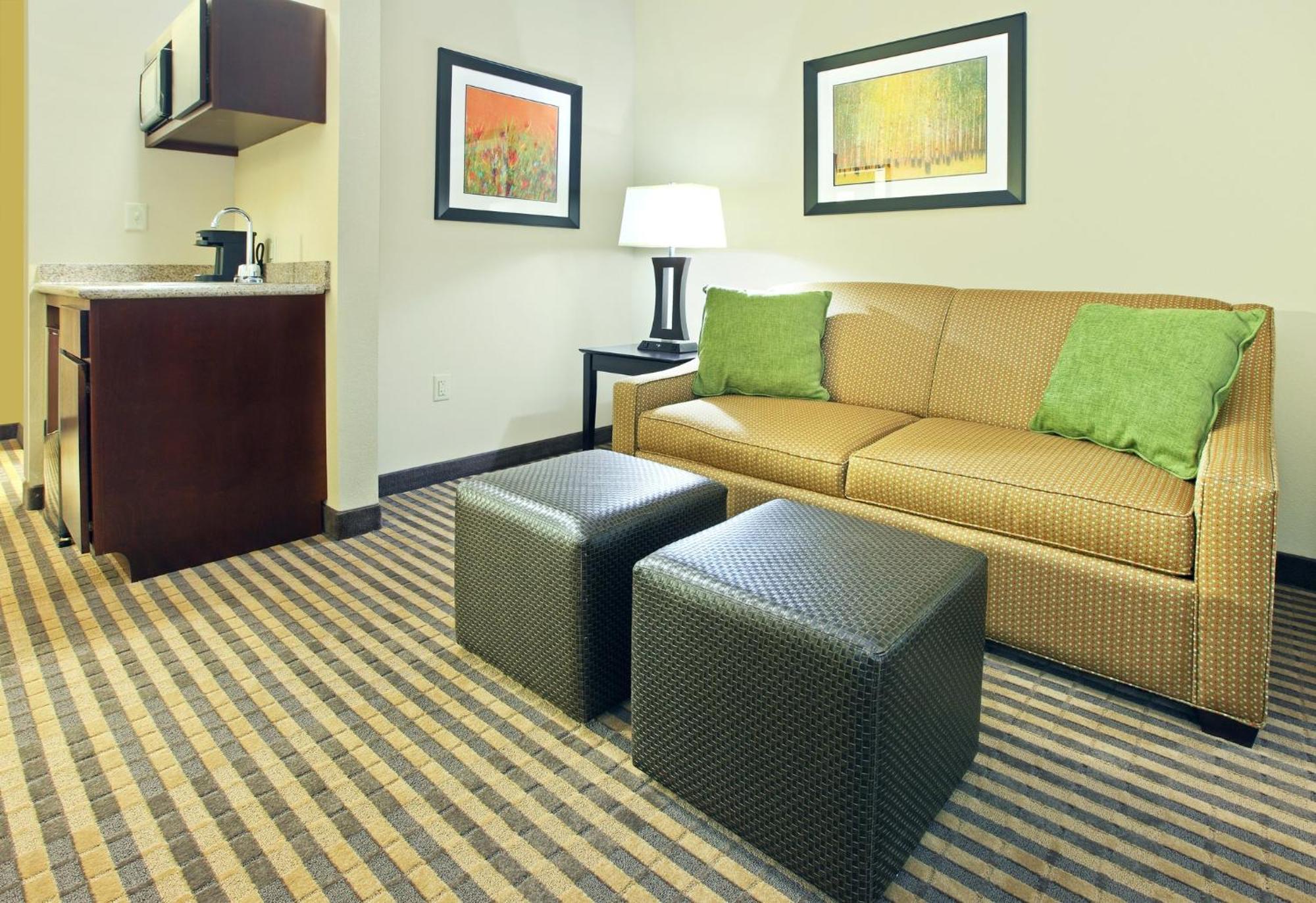 Holiday Inn Express & Suites Maumelle By Ihg Exterior photo